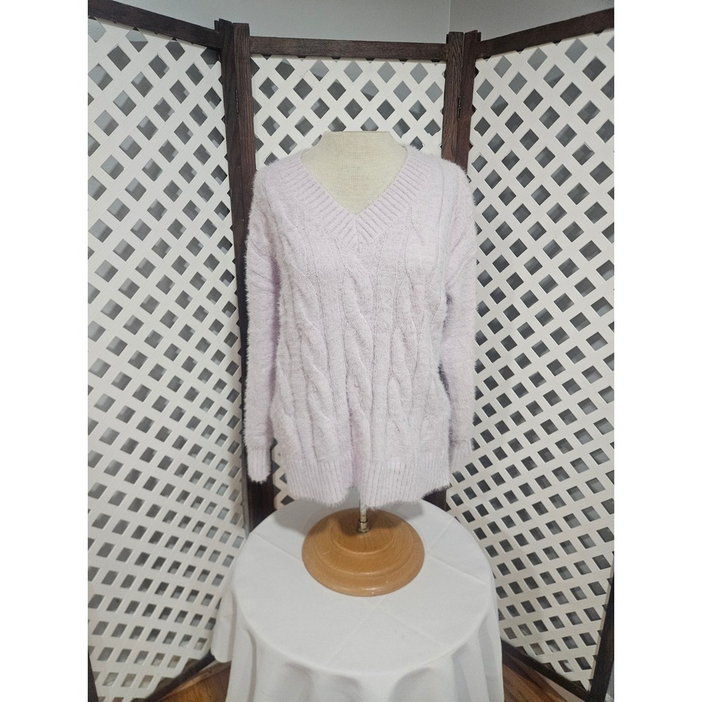 Lucky Brand Women's Cable-Knit Fuzzy Eyelash Lilac V-Neck Sweater, Size Small